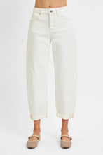 Load image into Gallery viewer, Relaxed Summer Barrel Jeans

