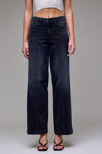 Load image into Gallery viewer, Nori Mid-Rise Wide Leg Jeans
