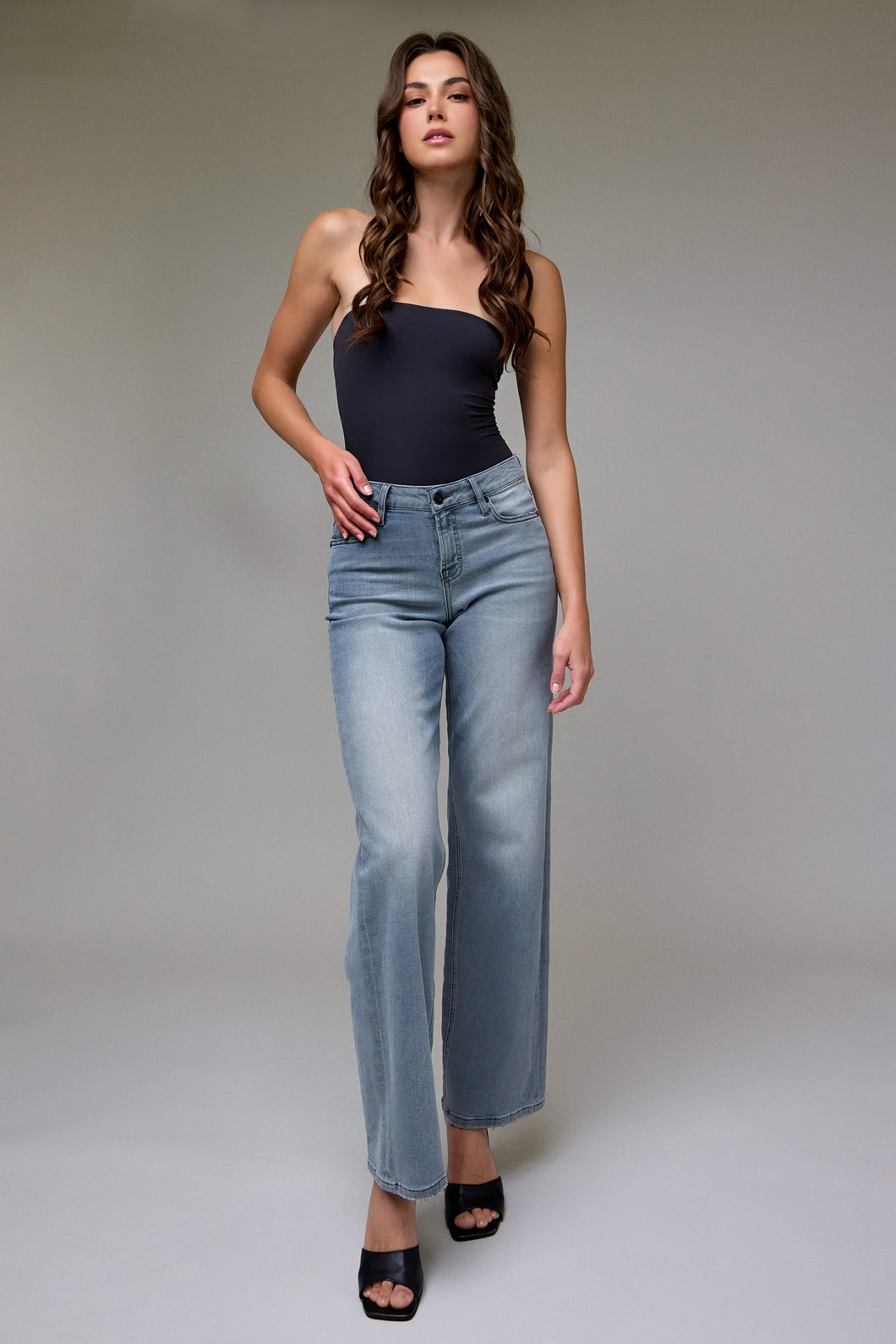 Logan Mid-Rise Dad Jean Grey