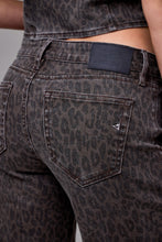 Load image into Gallery viewer, Happi Cheetah Low-Rise Jeans
