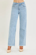 Load image into Gallery viewer, Feel The Vibe Straight Leg Jeans
