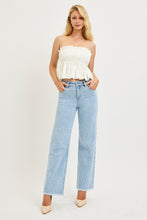 Load image into Gallery viewer, Feel The Vibe Straight Leg Jeans
