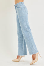 Load image into Gallery viewer, Feel The Vibe Straight Leg Jeans
