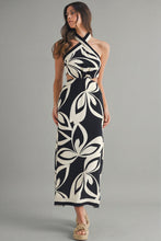 Load image into Gallery viewer, Take A Look Midi Dress
