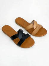 Load image into Gallery viewer, Ample Twist Sandal Black
