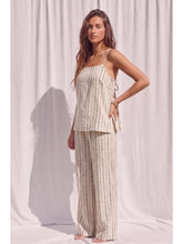Load image into Gallery viewer, Style In Comfort 2 Piece Set
