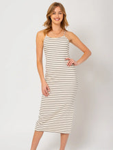 Load image into Gallery viewer, Strike A Convo Midi Dress
