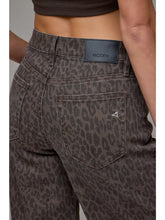 Load image into Gallery viewer, Cheetah Luxe Mid Rise Dad Jeans
