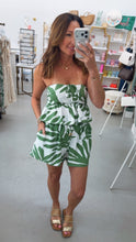 Load image into Gallery viewer, Off To Paradise Shorts Green
