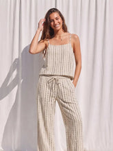 Load image into Gallery viewer, Style In Comfort 2 Piece Set
