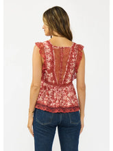 Load image into Gallery viewer, The It Girl Top
