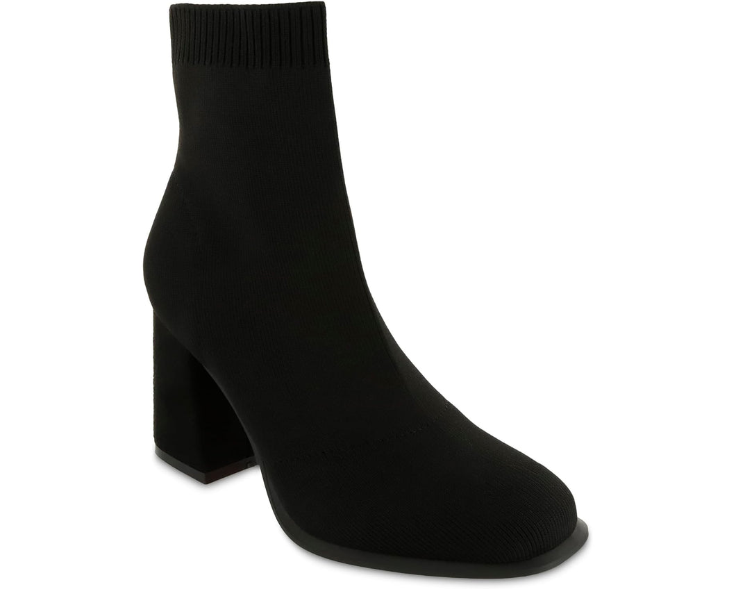 Mia Diana Black Booties