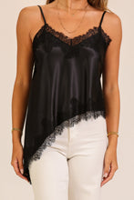 Load image into Gallery viewer, Delicate Movement Top Black
