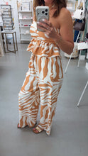 Load image into Gallery viewer, Off To Paradise Wide Leg Pants Peach
