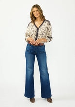 Load image into Gallery viewer, Darlin In Lace Top
