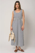 Load image into Gallery viewer, Sunday Chill Midi Dress Navy
