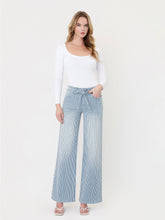 Load image into Gallery viewer, Valarie Striped High Rise Jeans
