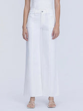 Load image into Gallery viewer, Sunday Stroll Wide Leg Jeans
