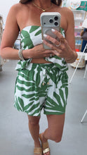 Load image into Gallery viewer, Off To Paradise Shorts Green
