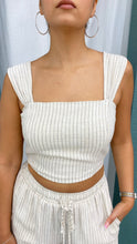 Load image into Gallery viewer, Lovely Summer Crop Top
