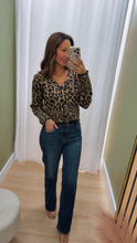 Load image into Gallery viewer, Catwalk Cardigan
