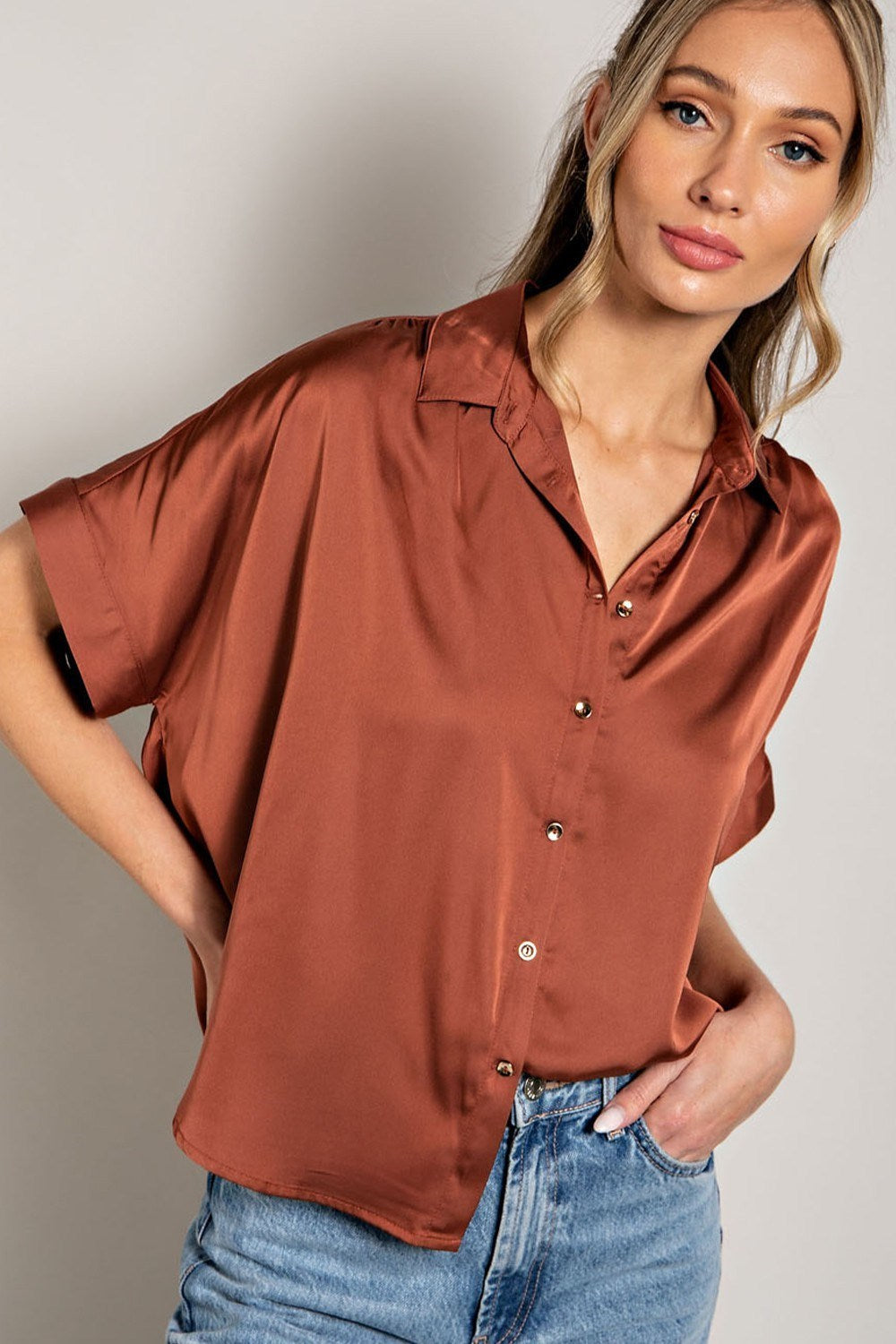 On Holiday Top Rust – Sugar Chic Boutique