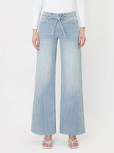 Load image into Gallery viewer, Valarie Striped High Rise Jeans
