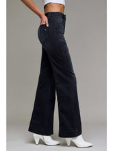 Load image into Gallery viewer, Cut Loose Flare Jeans
