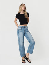 Load image into Gallery viewer, Tingle High Rise Barrel Jeans
