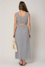 Load image into Gallery viewer, Sunday Chill Midi Dress Navy
