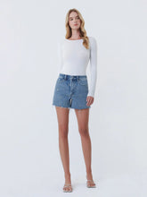 Load image into Gallery viewer, Dancing With Daisy High Rise Shorts
