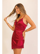 Load image into Gallery viewer, Timeless Lace Cami
