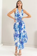 Load image into Gallery viewer, Floral Show Jumpsuit
