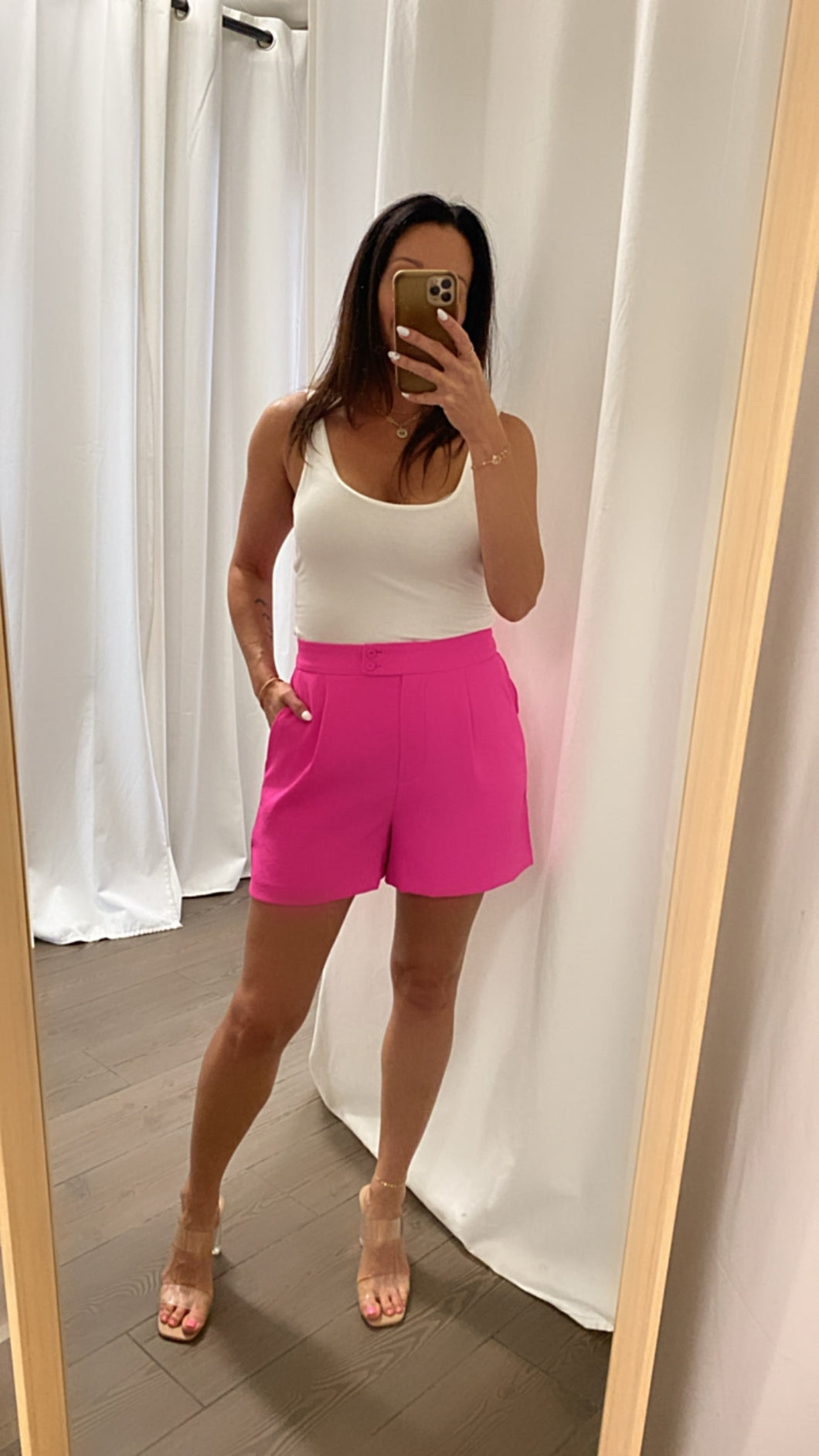 Dress To Impress Shorts Hot Pink