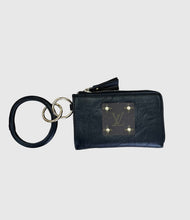 Load image into Gallery viewer, Stacey Wristlet Black
