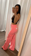 Load image into Gallery viewer, Cargo Lovin&#39; High Rise Jeans Pink
