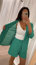 Load image into Gallery viewer, Dress To Impress Blazer Emerald Green
