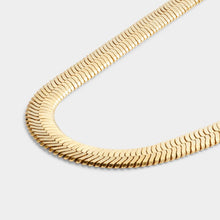 Load image into Gallery viewer, Ciana Gold Large Snake Chain Necklace
