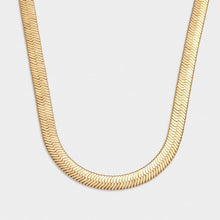 Load image into Gallery viewer, Ciana Gold Large Snake Chain Necklace
