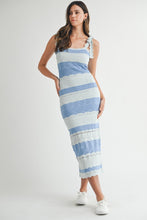 Load image into Gallery viewer, Scallops In The Summer Midi Dress Blue

