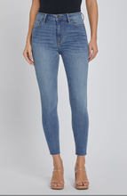 Load image into Gallery viewer, Give The Way Skinny Jeans
