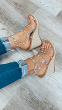 Load image into Gallery viewer, Maici Studded Clear Wedges

