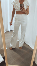 Load image into Gallery viewer, Paradise Linen Pants
